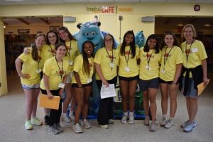 July Camp Sunshine volunteers after orientation; ready to meet the campers! Pictured (left to right): Maeve Cronin (‘24), Kate DeVincent (‘24), Oceana Duffy (‘24), Kaitlin Volpe (‘24), Alexis Ombati (‘24), Shannon Evans (‘24), Deepthi Adhavan (‘24), Ananya Aggarwal (‘24), Molly Sullivan (‘24) and Mrs. Payson. 